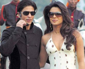 Is Shah Rukh dating Priyanka Chopra